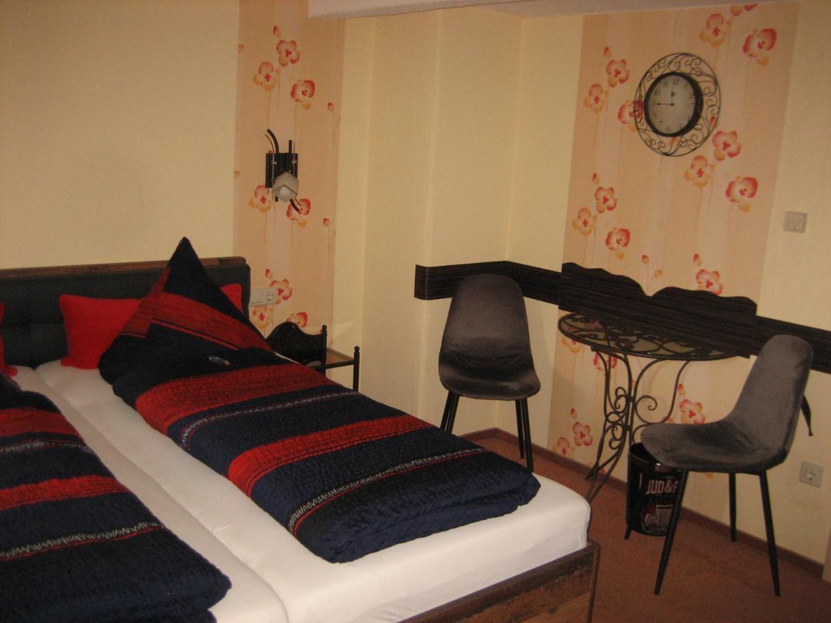 Schusters Lindenhof Hotel Bautzen Bagian luar foto